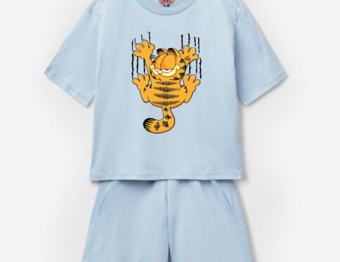 Garfield “PAW Scratching” Kids T-Shirt & Shorts Set